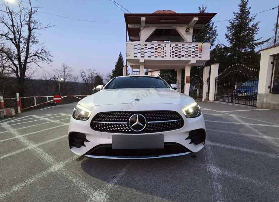 Mercedes-Benz E