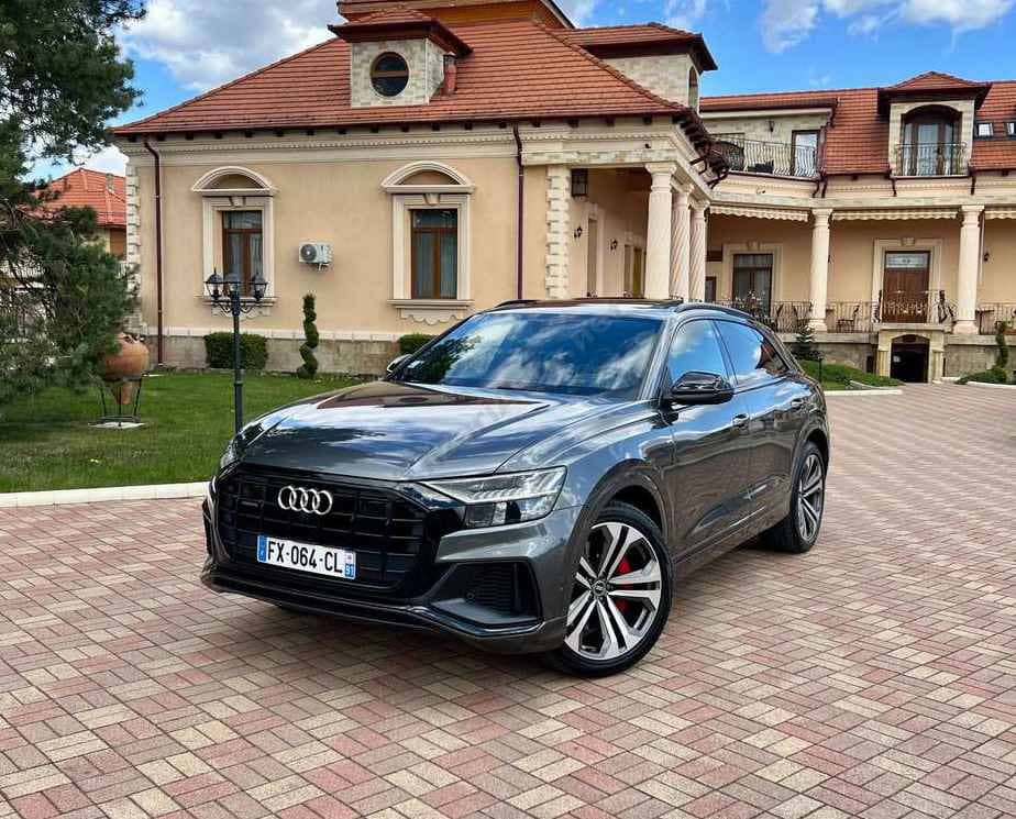 Audi Q8