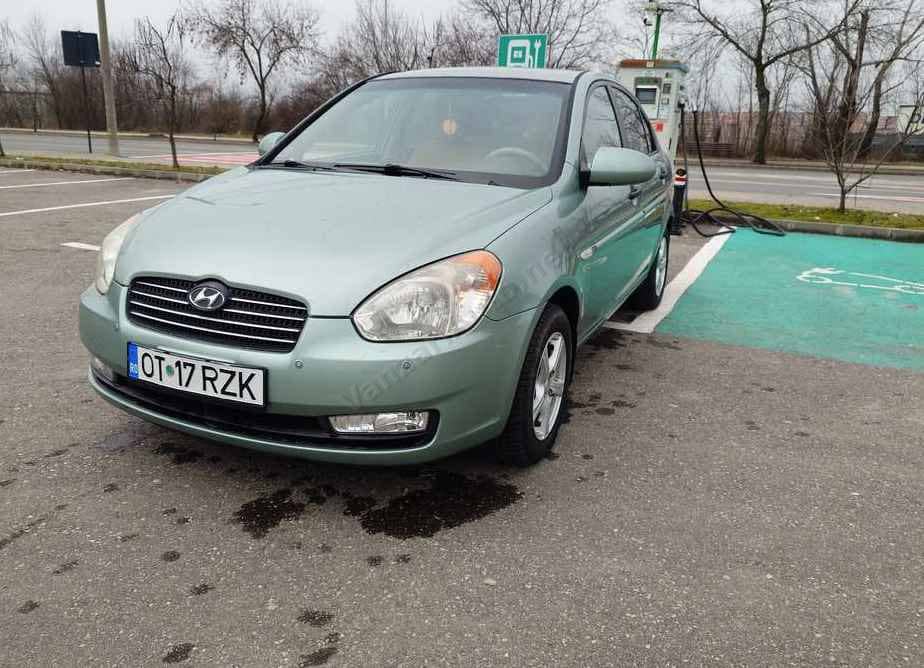 Hyundai Accent