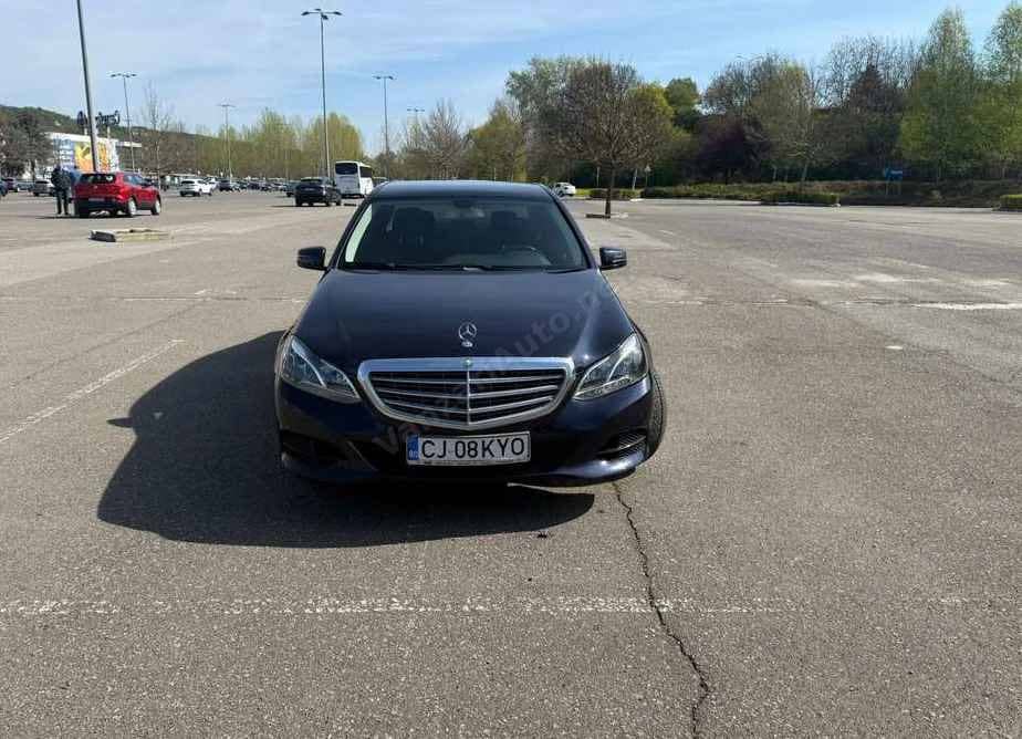 Mercedes-Benz E