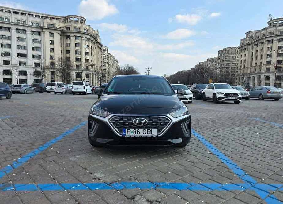 Hyundai IONIQ