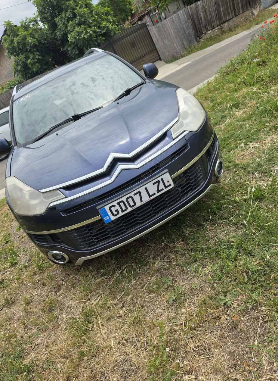 Citroen C-Crosser