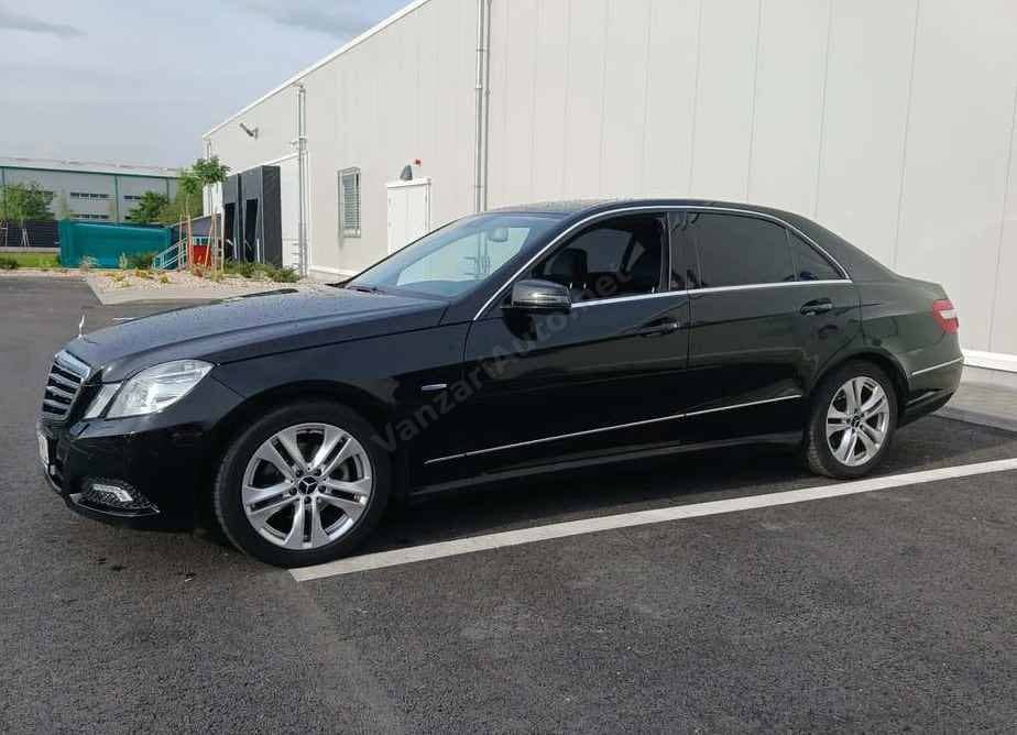 Mercedes-Benz E