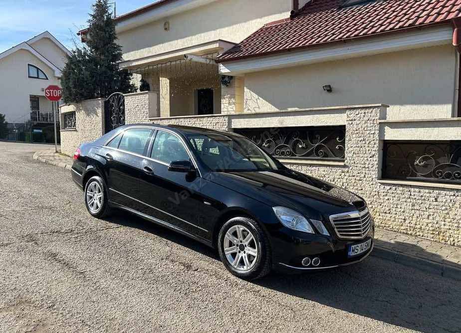 Mercedes-Benz E