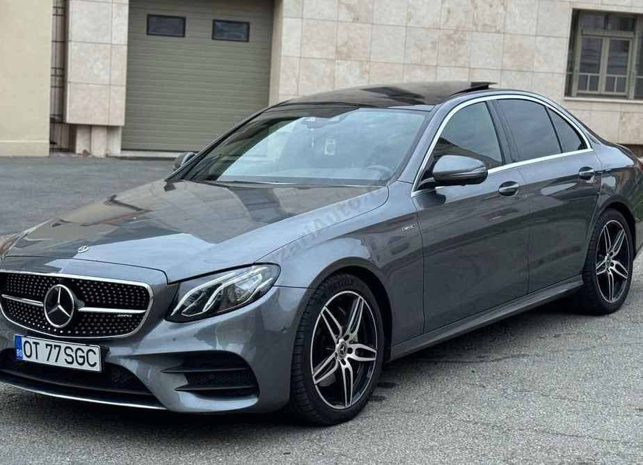 Mercedes-Benz E