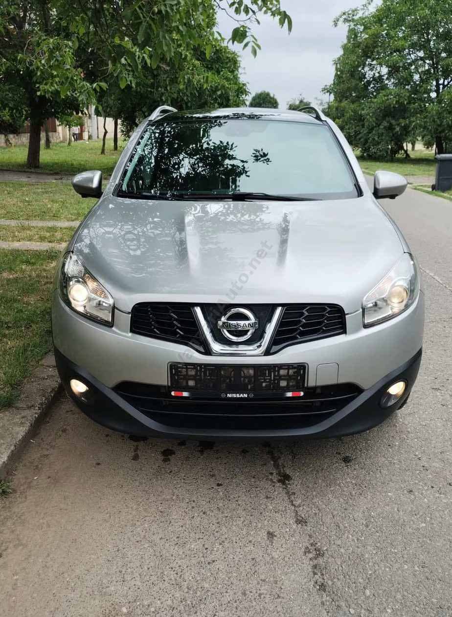 Nissan Qashqai+2