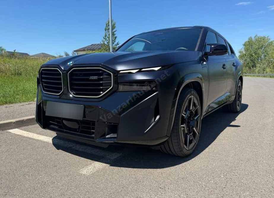 BMW XM