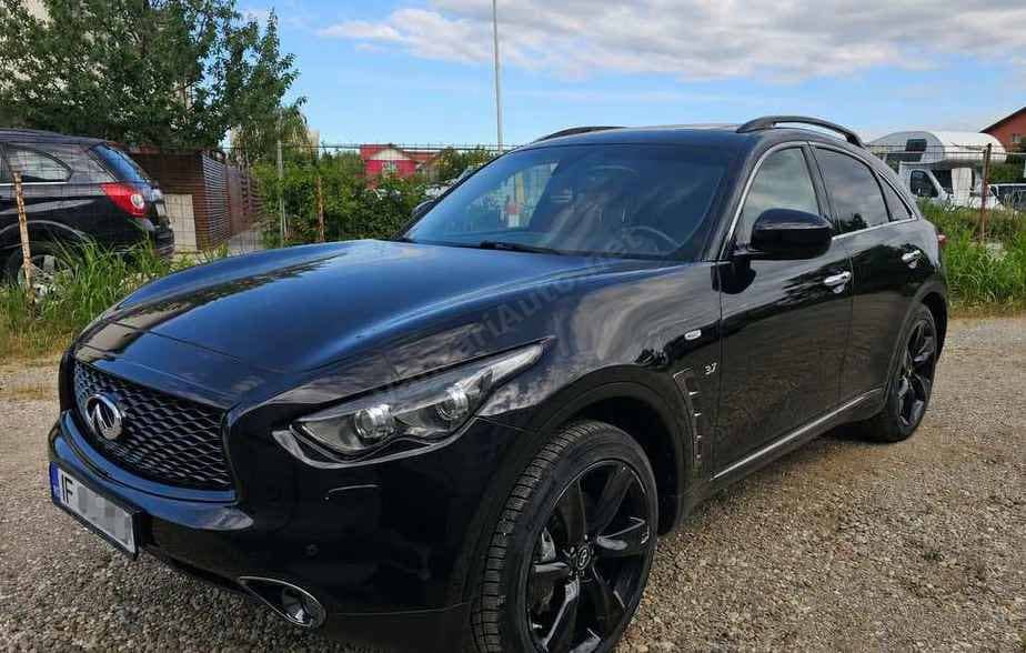 Infiniti QX70