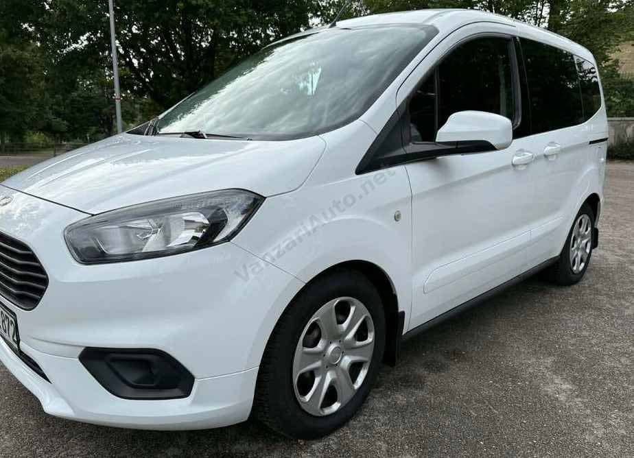 Ford Tourneo Courier
