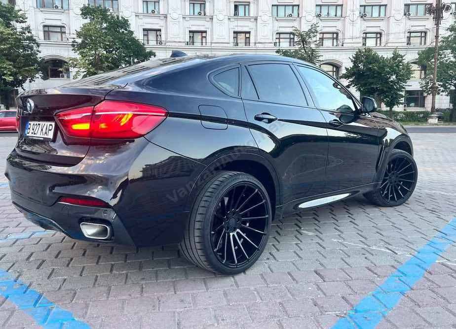BMW X6