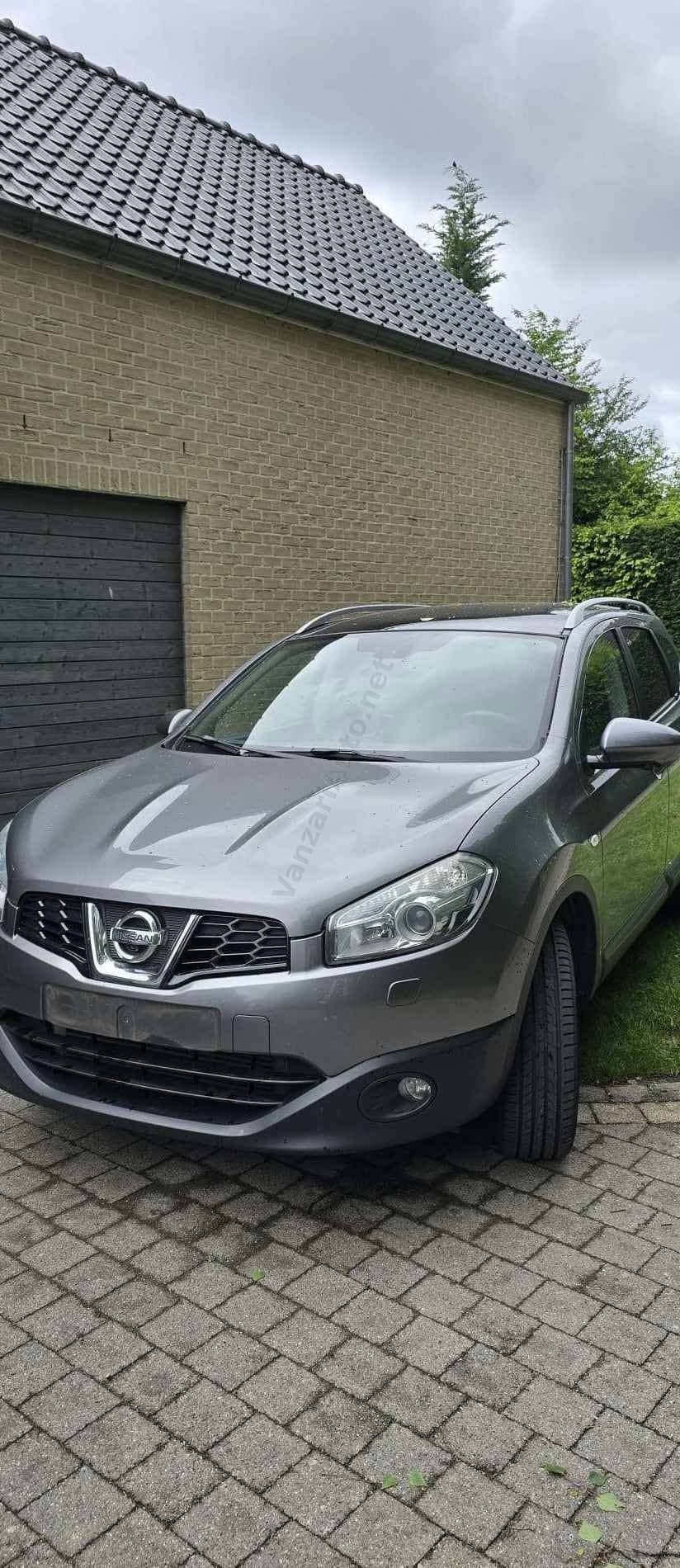 Nissan Qashqai+2