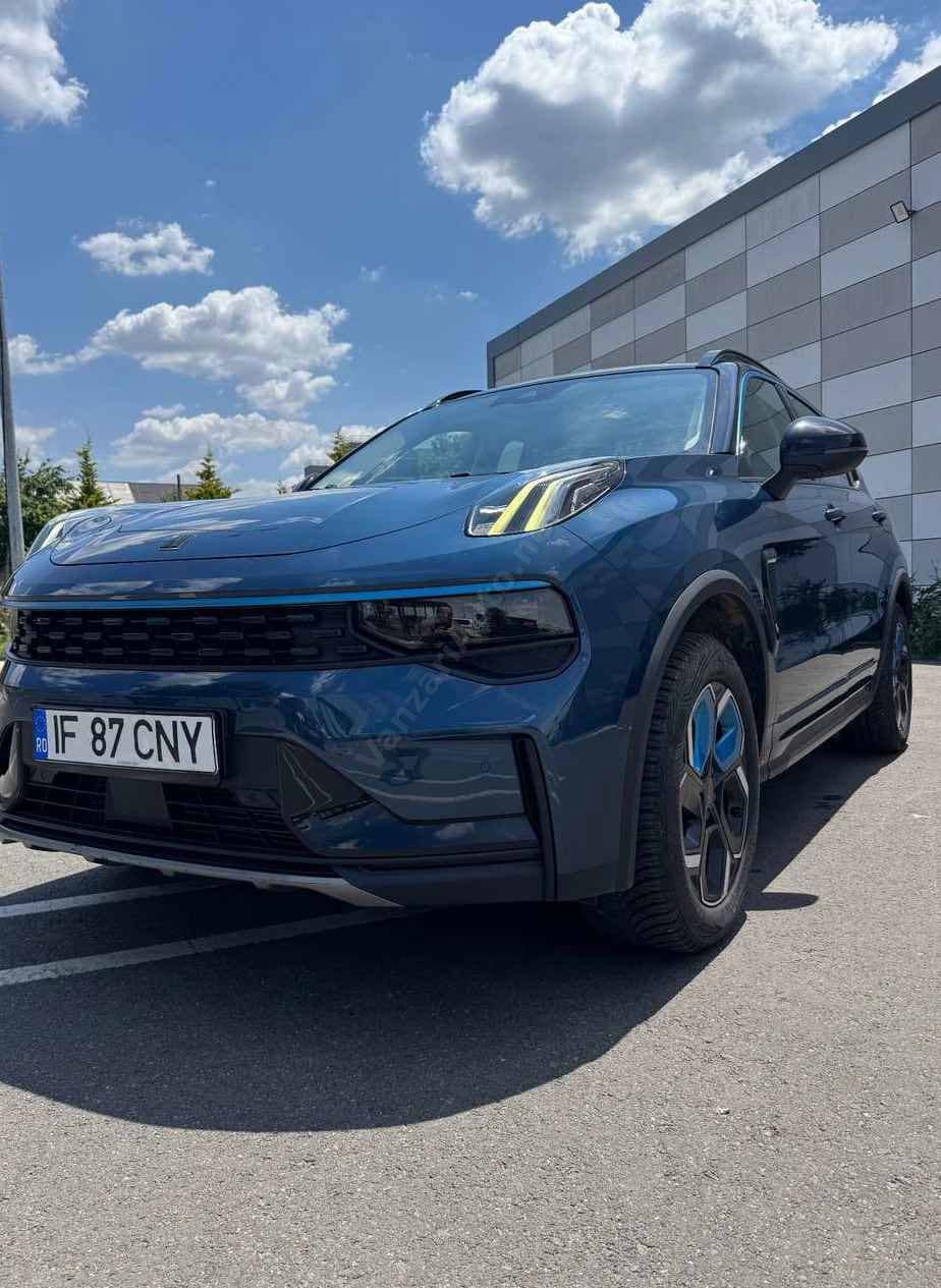 Lynk&Co 01