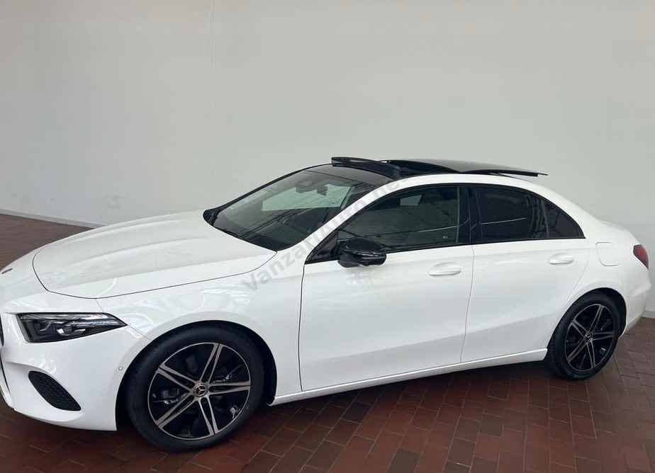 Mercedes-Benz A