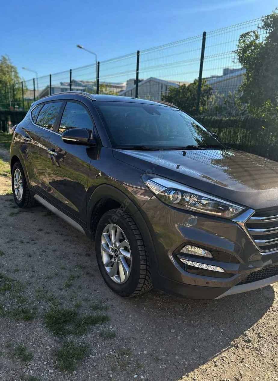 Hyundai Tucson
