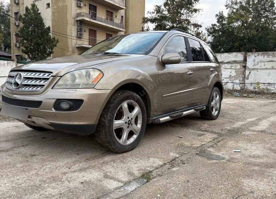 Mercedes-Benz ML
