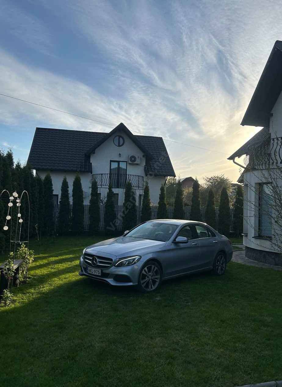 Mercedes-Benz C