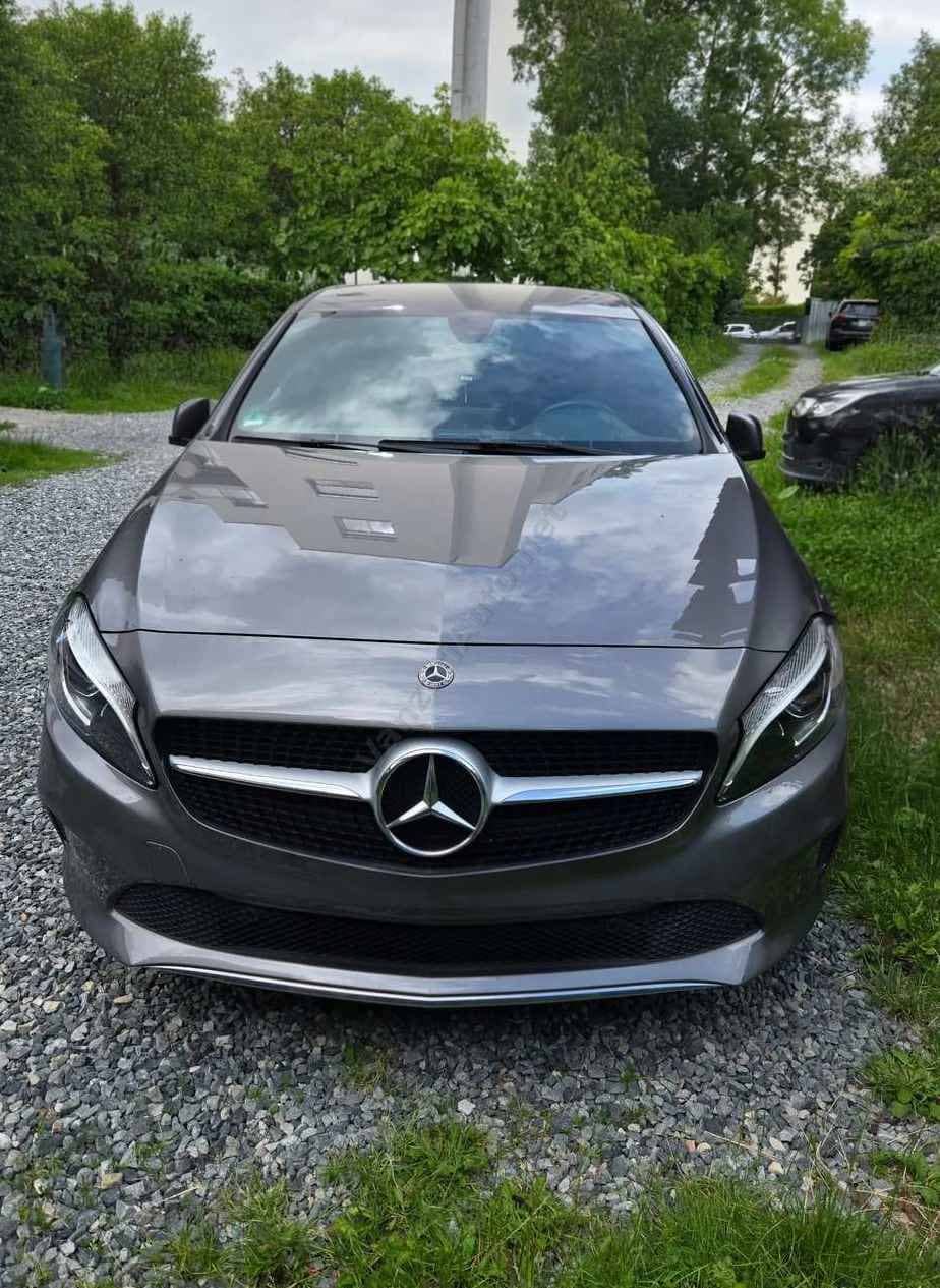 Mercedes-Benz A