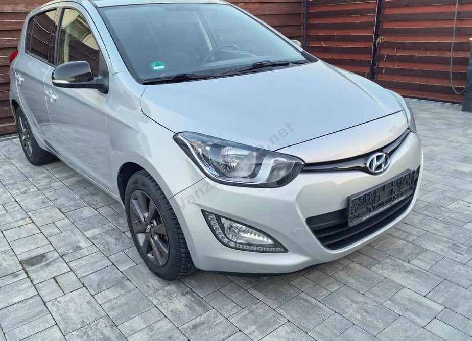 Hyundai i20