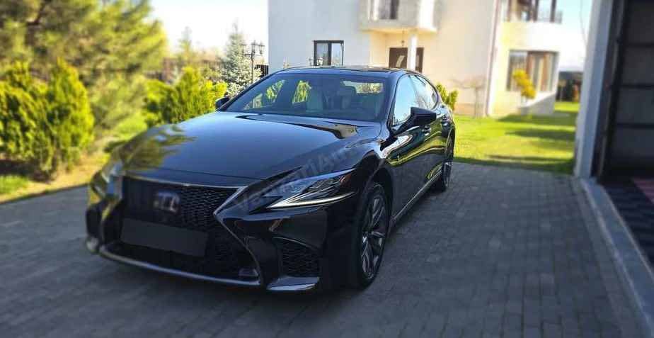 Lexus Seria LS