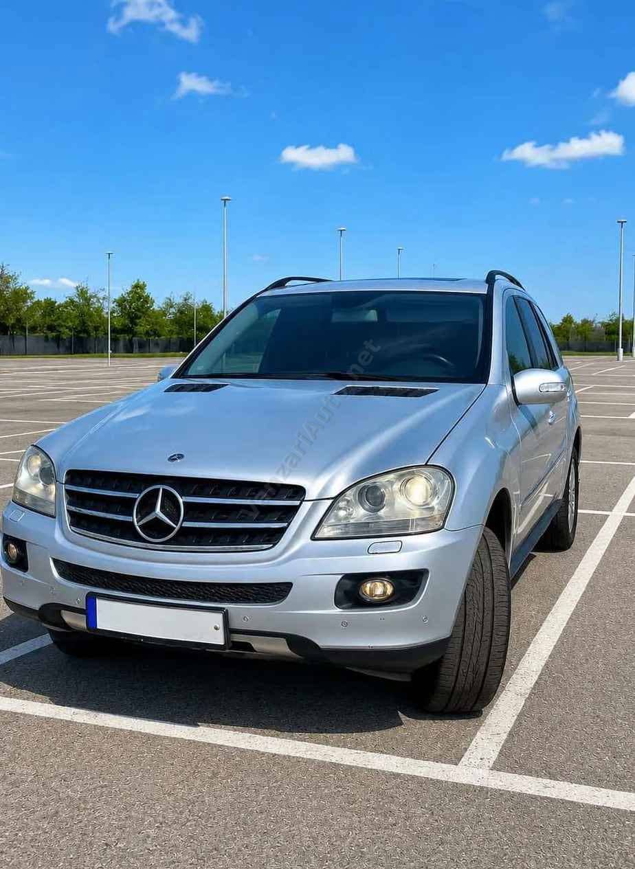 Mercedes-Benz ML