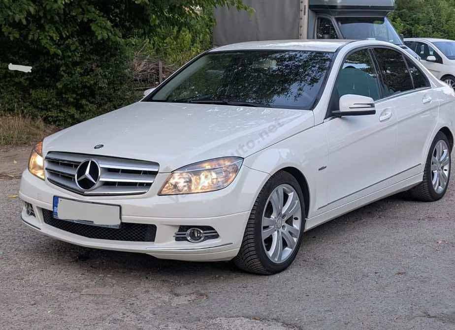Mercedes-Benz C