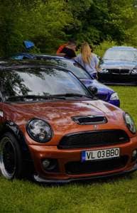 Mini Roadster