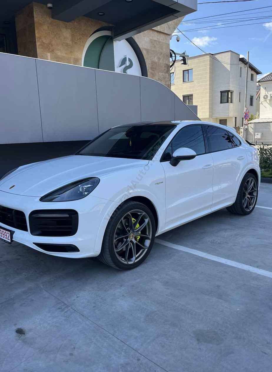 Porsche Cayenne Coupe