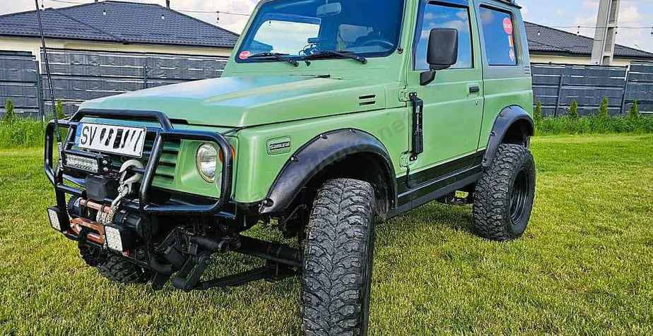 Suzuki Samurai