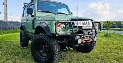 Suzuki Samurai