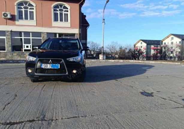 Mitsubishi ASX