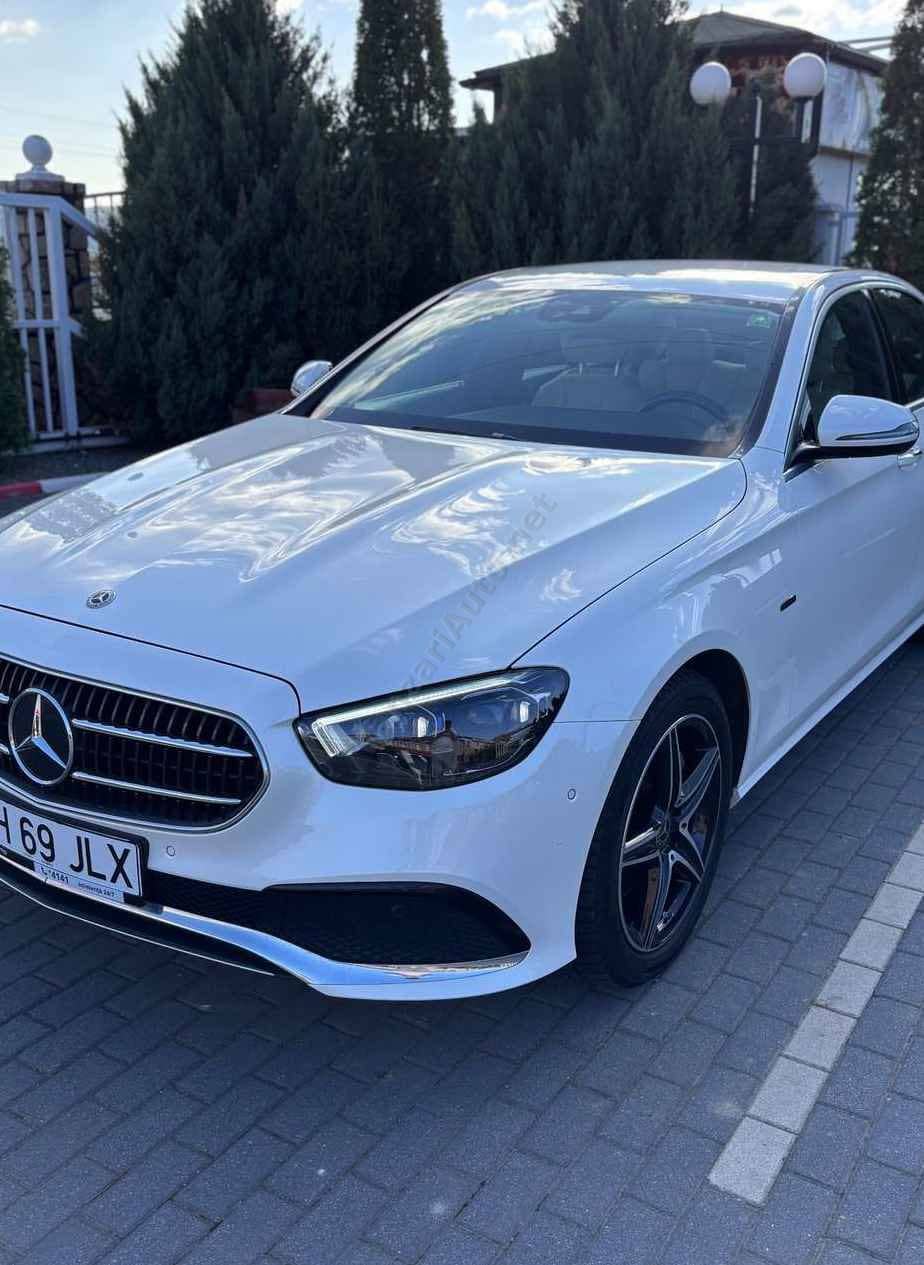 Mercedes-Benz E