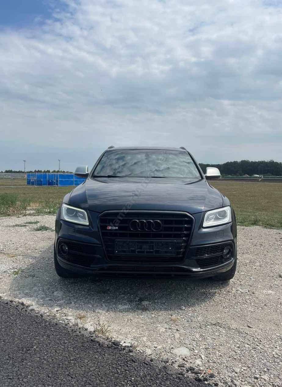 Audi SQ5