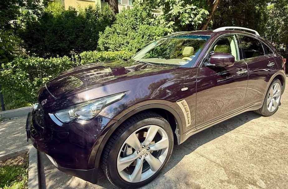 Infiniti FX 37
