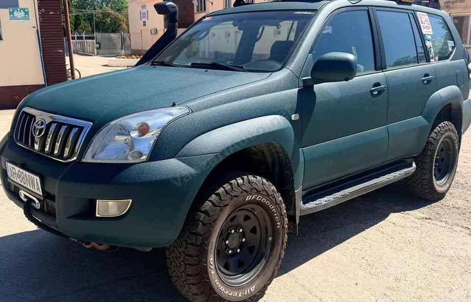 Toyota Land Cruiser