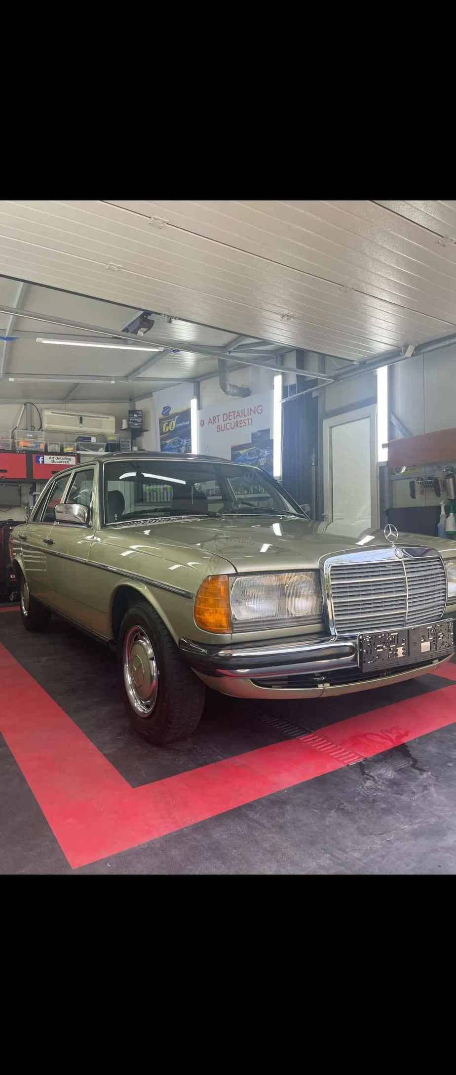 Mercedes-Benz W123