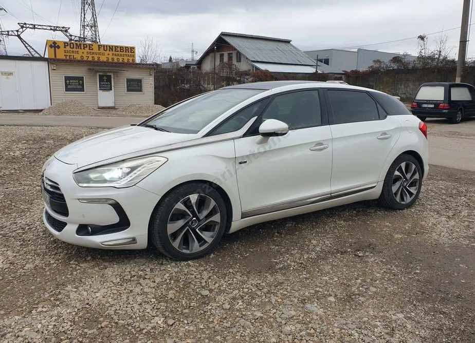 Citroen DS5