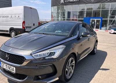 DS Automobiles DS 5