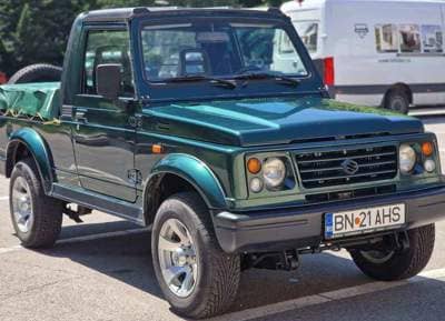 Suzuki Samurai