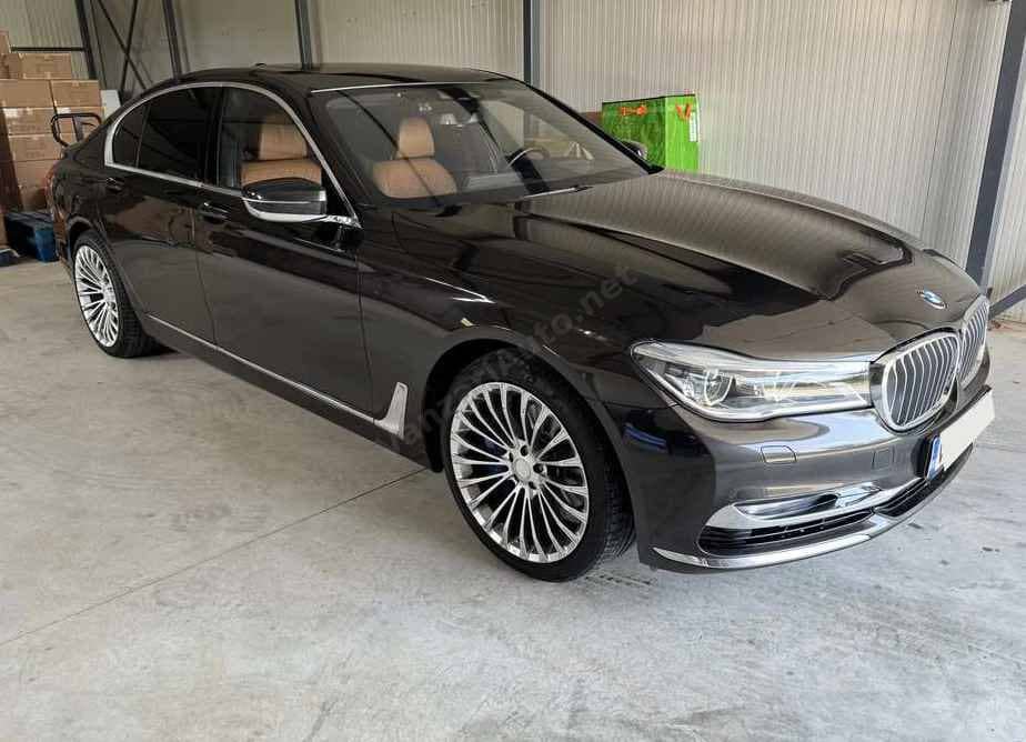 BMW Seria 7