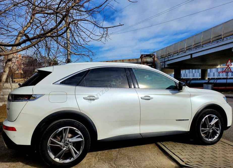 DS Automobiles DS 7 Crossback