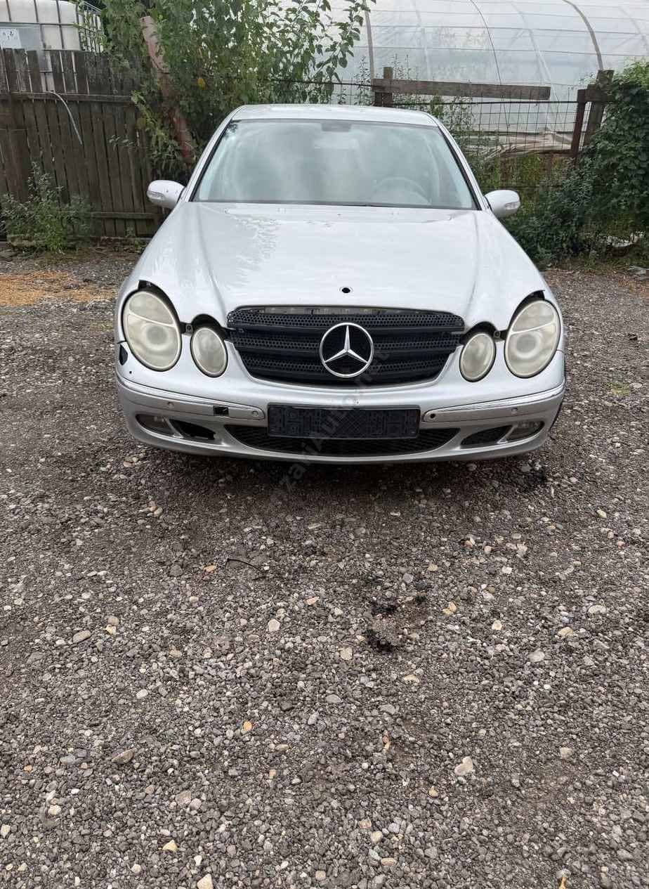 Mercedes-Benz E