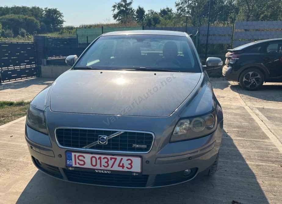 Volvo S40