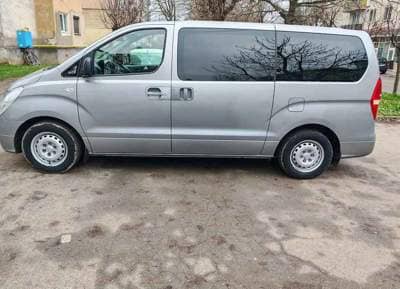 Hyundai H-1