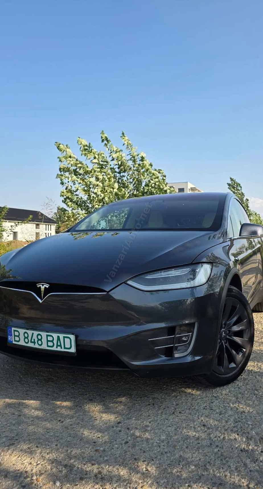 Tesla Model X