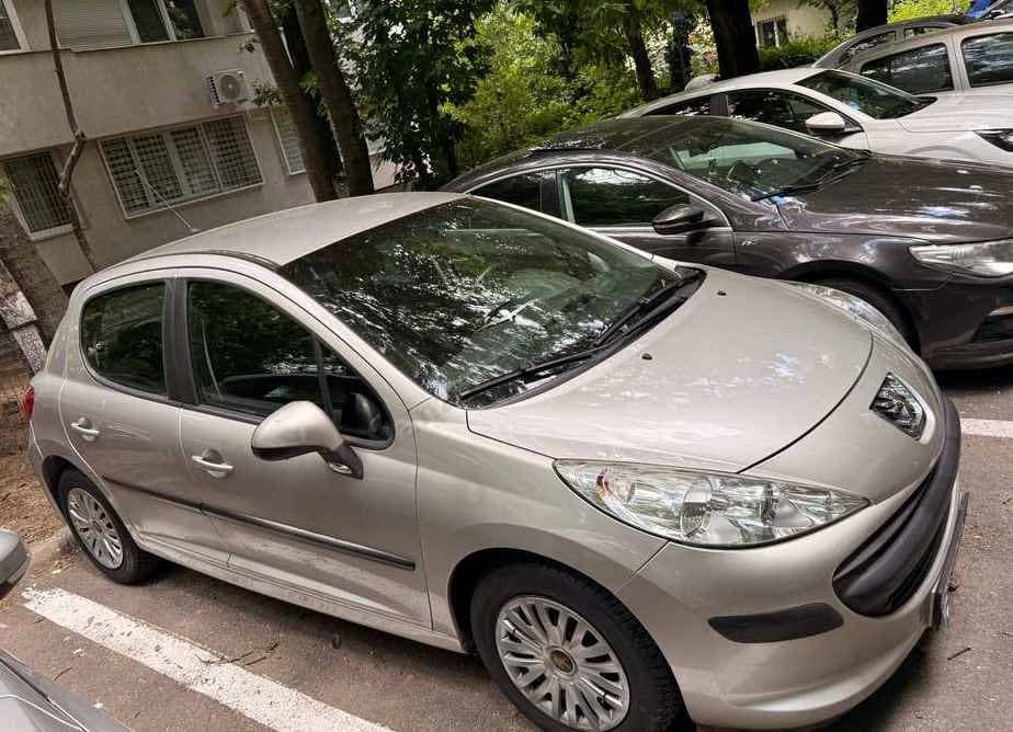 Peugeot 207
