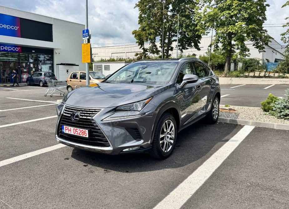 Lexus Seria NX