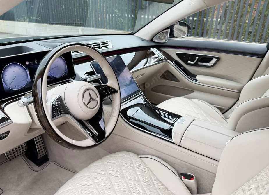 Mercedes-Benz S