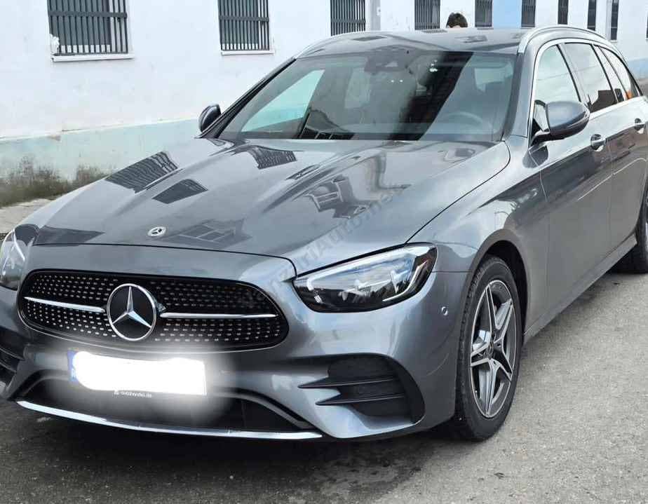 Mercedes-Benz E