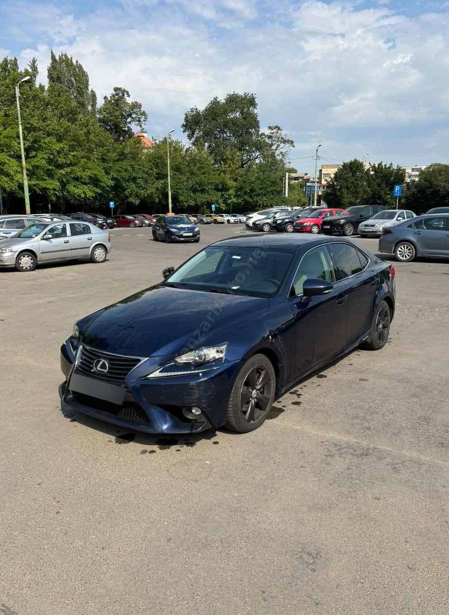 Lexus Seria IS