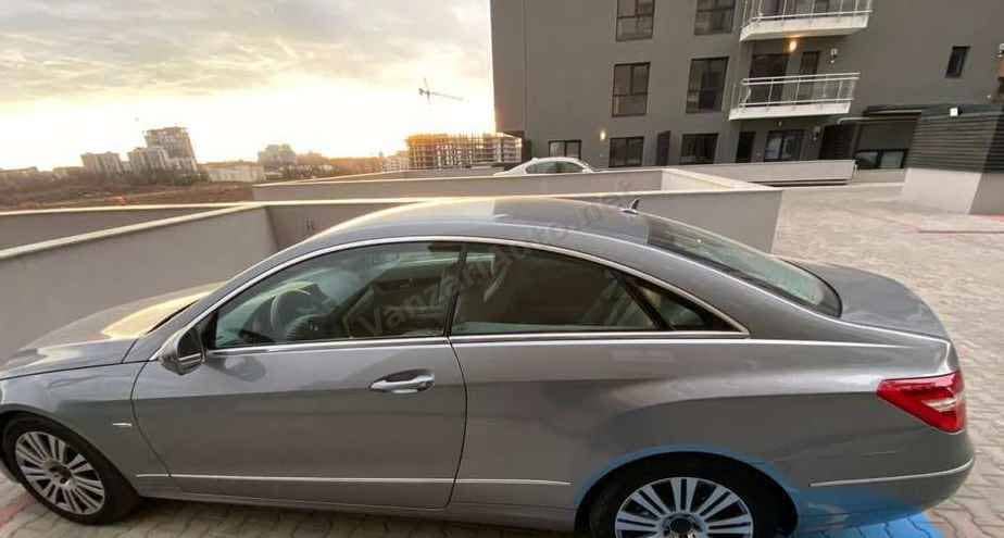 Mercedes-Benz E